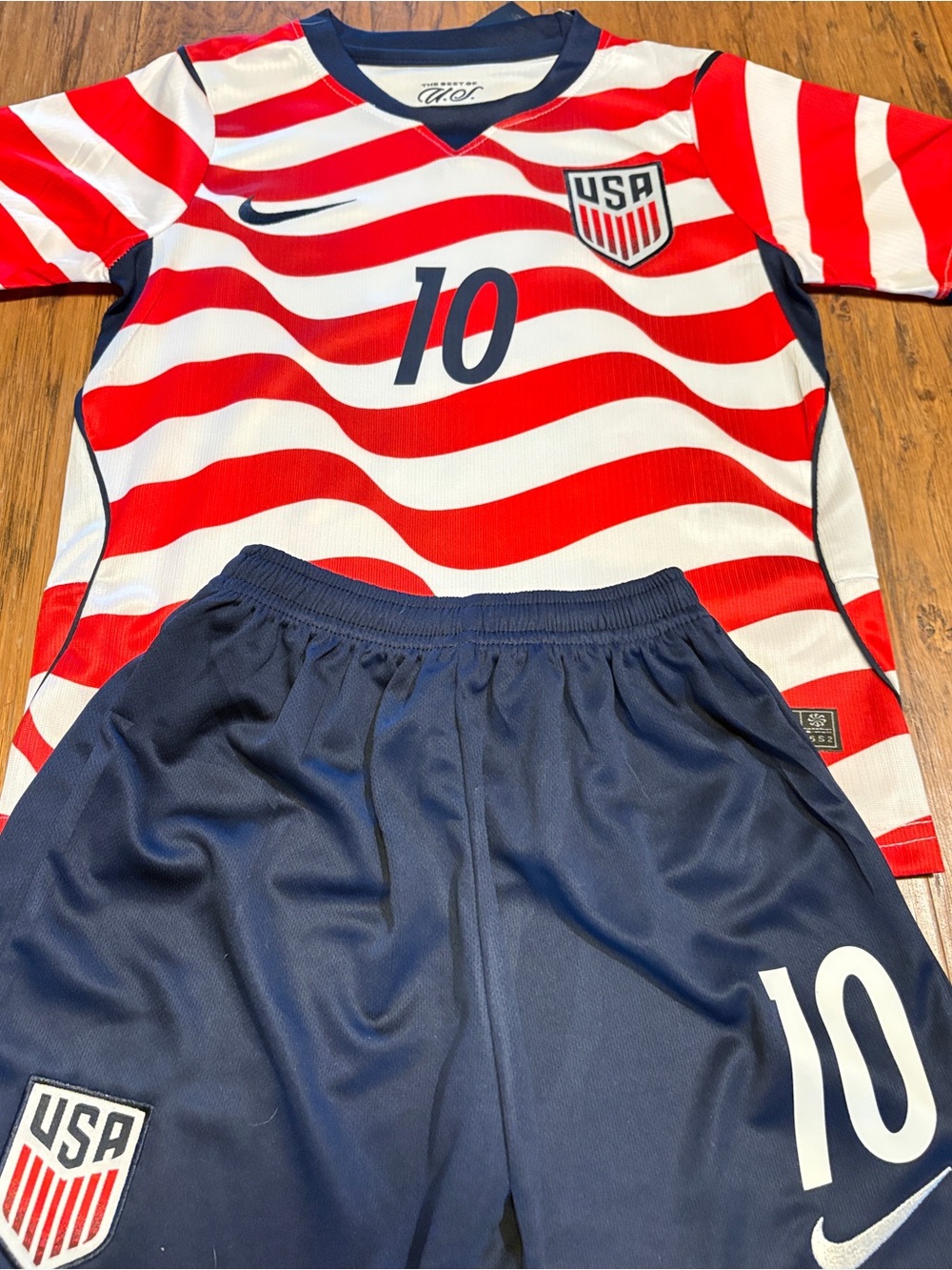 Youth 28 NIKE Christian Pulisic Large Size 28 NWT Fan Fave